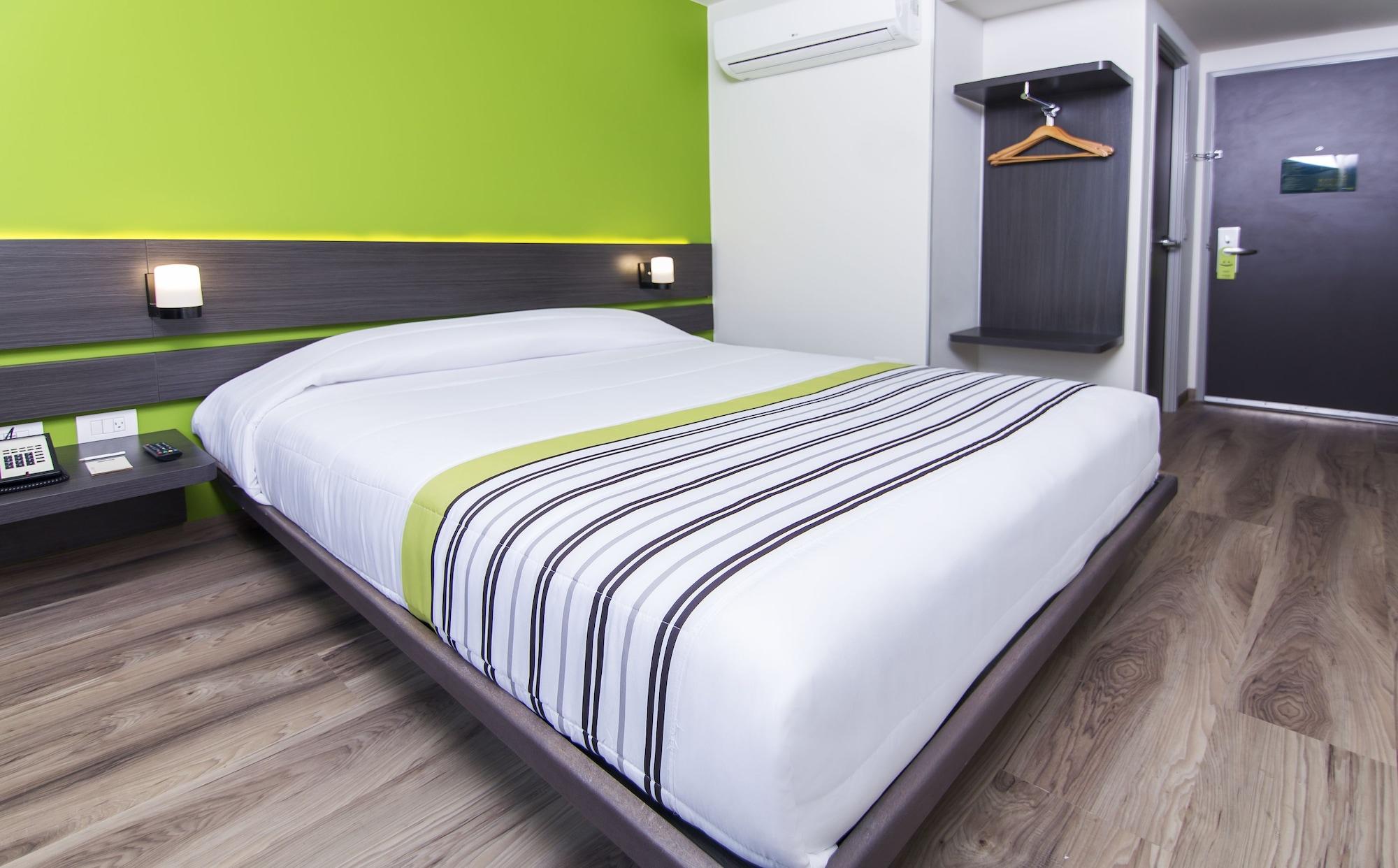 City Express Junior By Marriott Puebla Finsa Zewnętrze zdjęcie