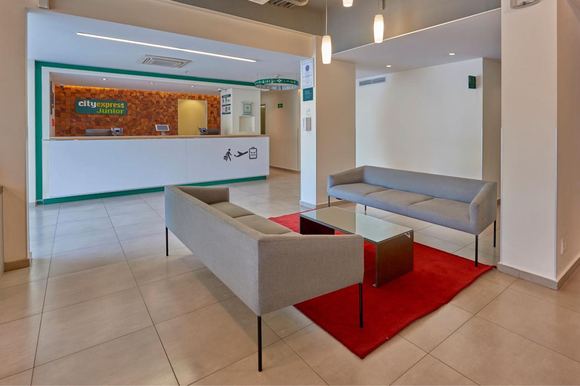 City Express Junior By Marriott Puebla Finsa Zewnętrze zdjęcie